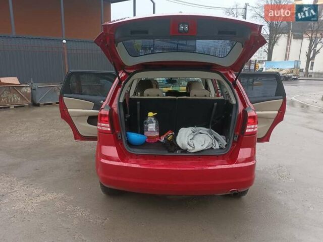 Красный Додж Джорни, объемом двигателя 2.36 л и пробегом 195 тыс. км за 7800 $, фото 14 на Automoto.ua