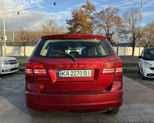 Червоний Додж Джорні, об'ємом двигуна 2.36 л та пробігом 285 тис. км за 7700 $, фото 3 на Automoto.ua