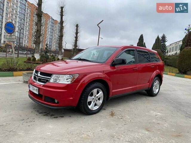 Красный Додж Джорни, объемом двигателя 2.36 л и пробегом 194 тыс. км за 7900 $, фото 4 на Automoto.ua