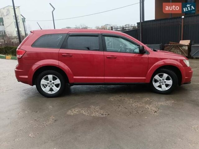 Красный Додж Джорни, объемом двигателя 2.36 л и пробегом 195 тыс. км за 7800 $, фото 6 на Automoto.ua