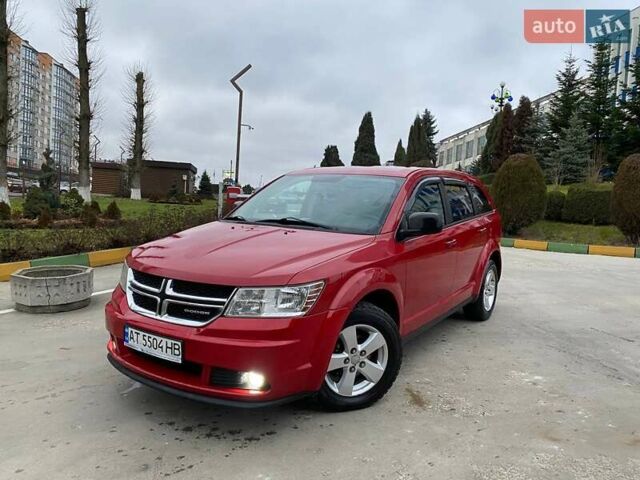 Красный Додж Джорни, объемом двигателя 2.36 л и пробегом 194 тыс. км за 7900 $, фото 1 на Automoto.ua