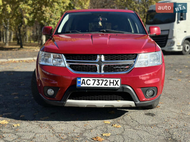 Додж Джорни 2012 в Владимир-Волынский на Automoto.ua Красный Додж Джорни, объемом двигателя 2.36 л и пробегом 304 тыс. км за 8800 $, фото 2 на Automoto.ua