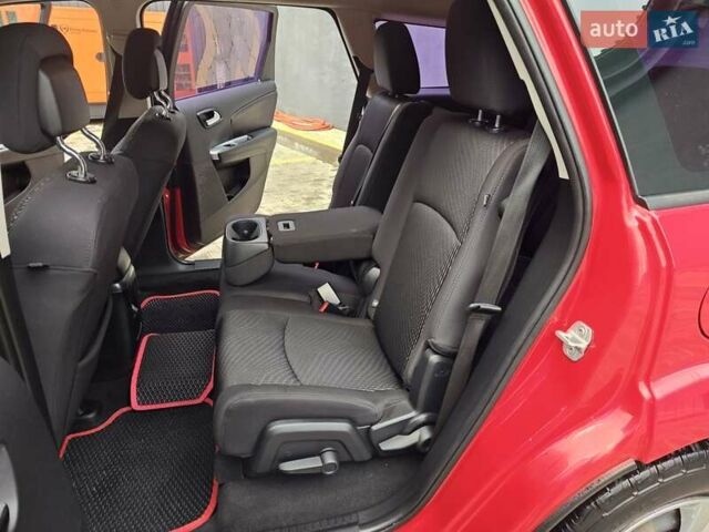 Красный Додж Джорни, объемом двигателя 2.36 л и пробегом 163 тыс. км за 8600 $, фото 27 на Automoto.ua