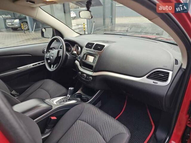 Красный Додж Джорни, объемом двигателя 2.36 л и пробегом 163 тыс. км за 8600 $, фото 24 на Automoto.ua