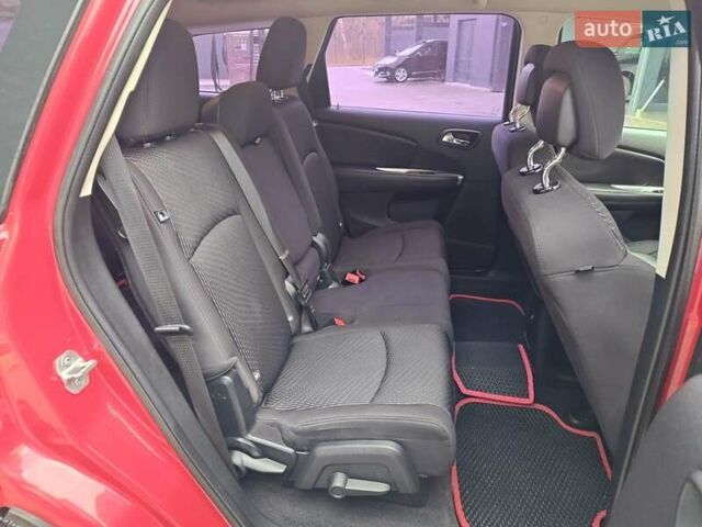 Красный Додж Джорни, объемом двигателя 2.36 л и пробегом 163 тыс. км за 8600 $, фото 29 на Automoto.ua