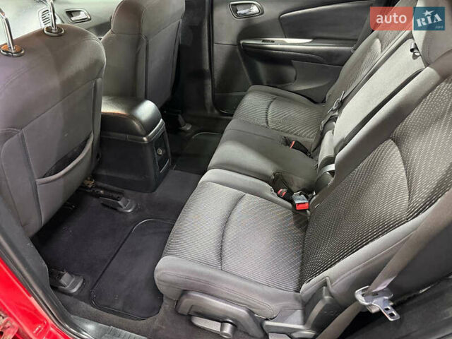 Красный Додж Джорни, объемом двигателя 2.4 л и пробегом 270 тыс. км за 7750 $, фото 19 на Automoto.ua
