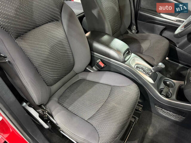 Красный Додж Джорни, объемом двигателя 2.4 л и пробегом 270 тыс. км за 7750 $, фото 17 на Automoto.ua