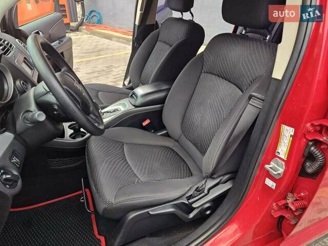 Красный Додж Джорни, объемом двигателя 2.36 л и пробегом 163 тыс. км за 8600 $, фото 21 на Automoto.ua