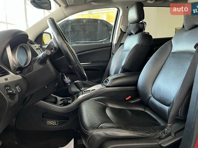 Червоний Додж Джорні, об'ємом двигуна 3.6 л та пробігом 104 тис. км за 11500 $, фото 10 на Automoto.ua