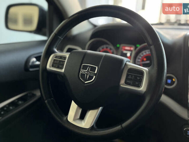 Червоний Додж Джорні, об'ємом двигуна 3.6 л та пробігом 104 тис. км за 11500 $, фото 15 на Automoto.ua