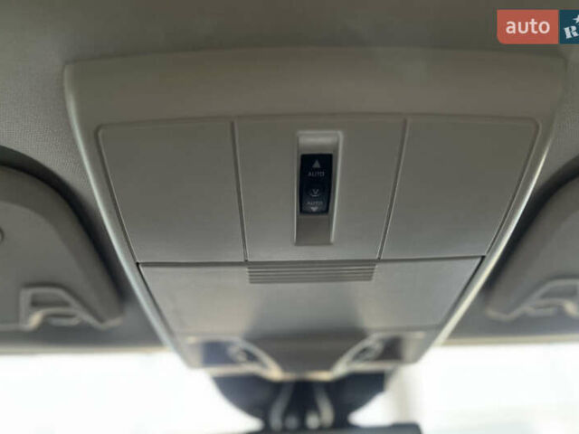 Червоний Додж Джорні, об'ємом двигуна 3.6 л та пробігом 104 тис. км за 11500 $, фото 17 на Automoto.ua