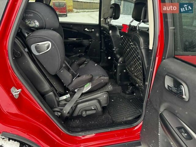 Червоний Додж Джорні, об'ємом двигуна 2.36 л та пробігом 220 тис. км за 12000 $, фото 14 на Automoto.ua