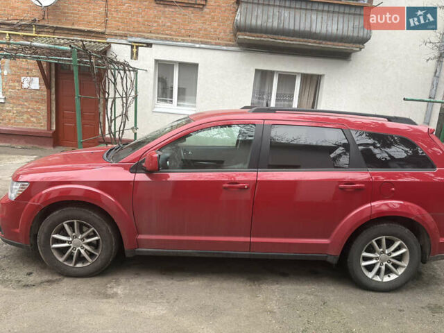 Красный Додж Джорни, объемом двигателя 2.36 л и пробегом 256 тыс. км за 10600 $, фото 4 на Automoto.ua