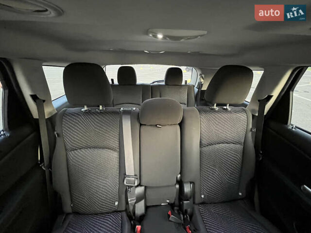 Красный Додж Джорни, объемом двигателя 2.36 л и пробегом 160 тыс. км за 9999 $, фото 14 на Automoto.ua