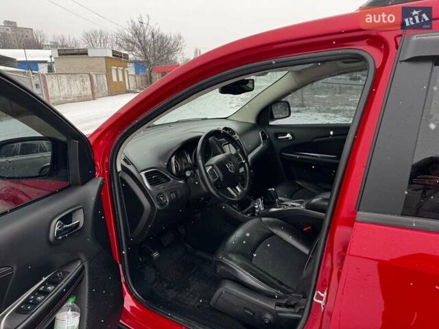 Червоний Додж Джорні, об'ємом двигуна 2.36 л та пробігом 220 тис. км за 12000 $, фото 5 на Automoto.ua