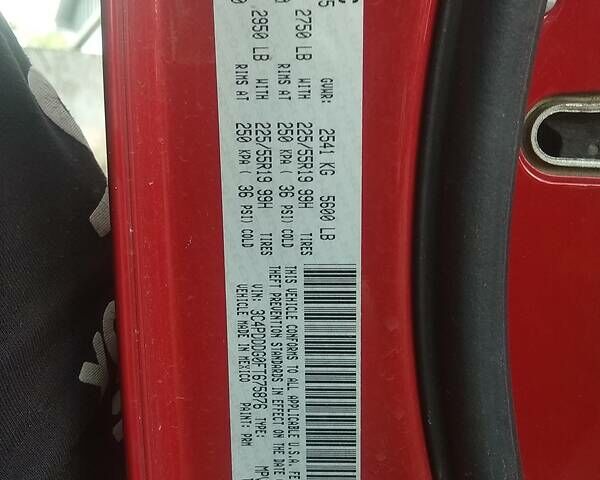 Красный Додж Джорни, объемом двигателя 3.6 л и пробегом 183 тыс. км за 13000 $, фото 11 на Automoto.ua