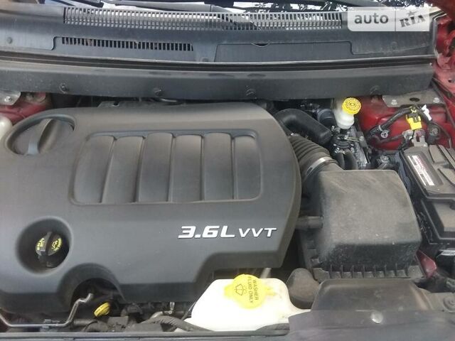 Красный Додж Джорни, объемом двигателя 3.6 л и пробегом 183 тыс. км за 13000 $, фото 9 на Automoto.ua