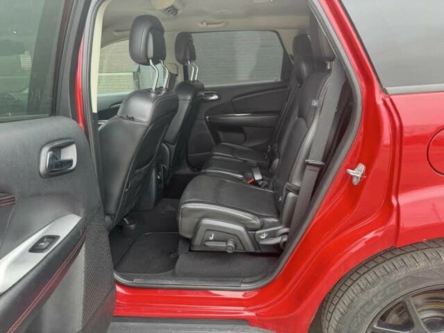 Додж Джорни 2016 в Одессе на Automoto.ua Красный Додж Джорни, объемом двигателя 3.6 л и пробегом 80 тыс. км за 5500 $, фото 13 на Automoto.ua