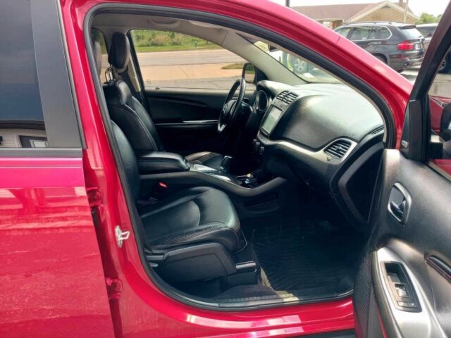 Красный Додж Джорни, объемом двигателя 3.6 л и пробегом 79 тыс. км за 7000 $, фото 7 на Automoto.ua