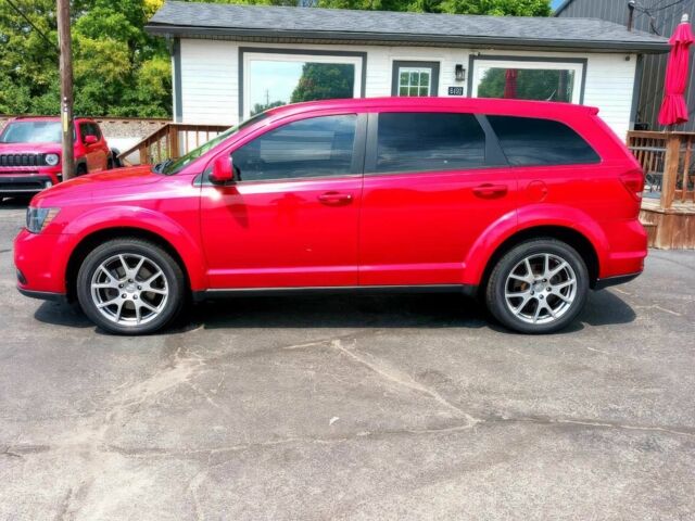 Красный Додж Джорни, объемом двигателя 3.6 л и пробегом 79 тыс. км за 7000 $, фото 4 на Automoto.ua