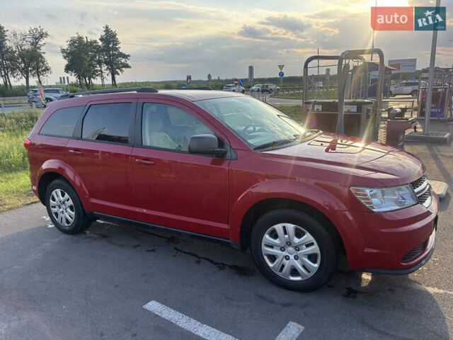 Красный Додж Джорни, объемом двигателя 2.36 л и пробегом 225 тыс. км за 10500 $, фото 6 на Automoto.ua