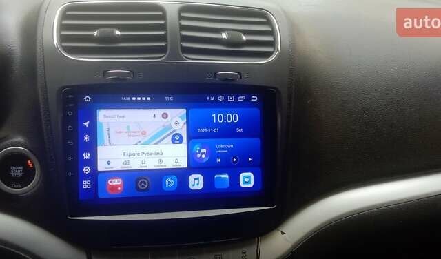 Червоний Додж Джорні, об'ємом двигуна 2.36 л та пробігом 140 тис. км за 10800 $, фото 3 на Automoto.ua