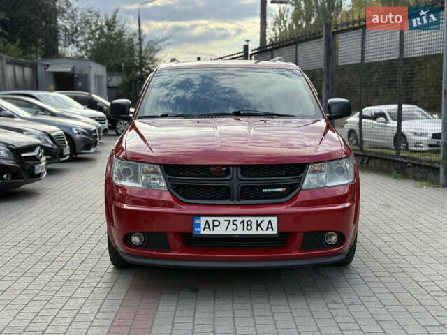 Червоний Додж Джорні, об'ємом двигуна 2.4 л та пробігом 162 тис. км за 9999 $, фото 1 на Automoto.ua
