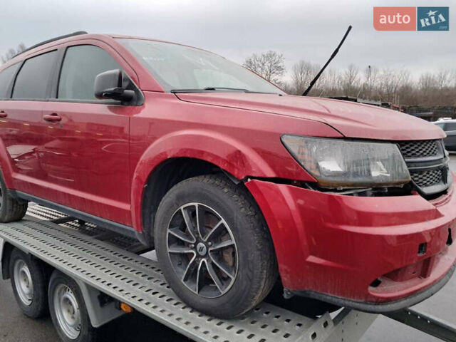 Додж Джорни 2017 в Киеве на Automoto.ua Красный Додж Джорни, объемом двигателя 2.36 л и пробегом 180 тыс. км за 13300 $, фото 1 на Automoto.ua