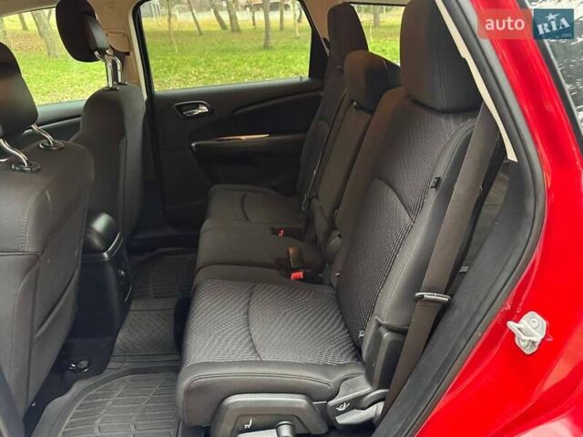 Красный Додж Джорни, объемом двигателя 2.36 л и пробегом 164 тыс. км за 10500 $, фото 25 на Automoto.ua