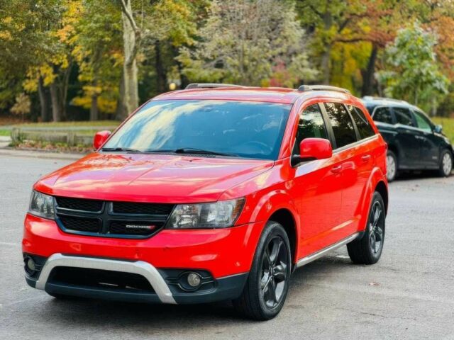 Красный Додж Джорни, объемом двигателя 3.6 л и пробегом 46 тыс. км за 2000 $, фото 2 на Automoto.ua