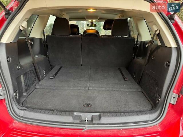 Красный Додж Джорни, объемом двигателя 2.36 л и пробегом 164 тыс. км за 10500 $, фото 23 на Automoto.ua