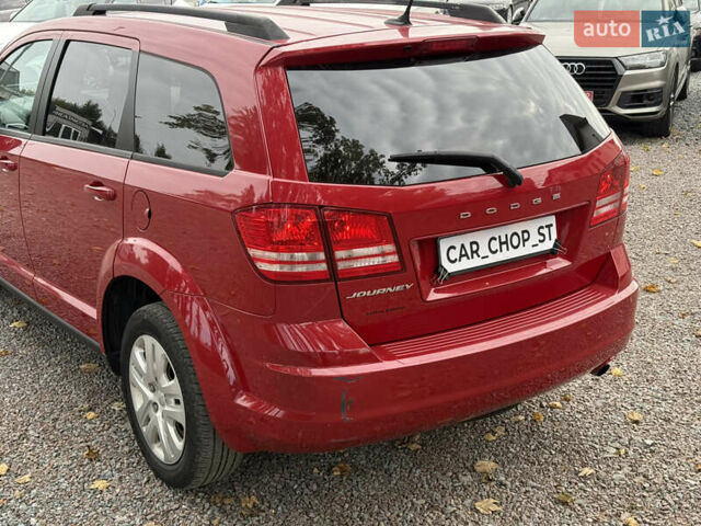 Красный Додж Джорни, объемом двигателя 2.36 л и пробегом 106 тыс. км за 11000 $, фото 9 на Automoto.ua