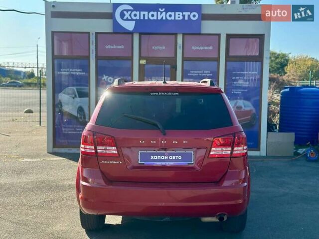 Червоний Додж Джорні, об'ємом двигуна 2.36 л та пробігом 177 тис. км за 11900 $, фото 5 на Automoto.ua