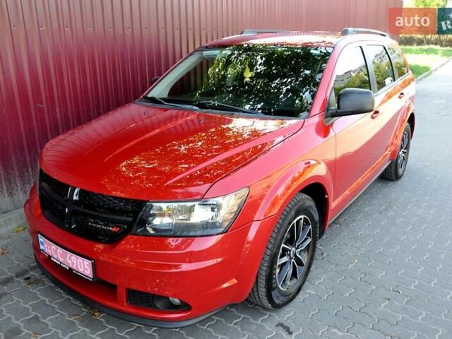Красный Додж Джорни, объемом двигателя 2.36 л и пробегом 90 тыс. км за 10500 $, фото 5 на Automoto.ua