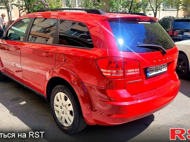 Красный Додж Джорни, объемом двигателя 2.4 л и пробегом 175 тыс. км за 12000 $, фото 3 на Automoto.ua