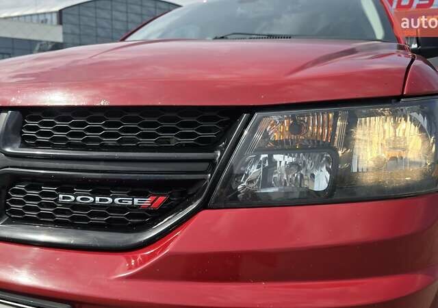 Красный Додж Джорни, объемом двигателя 2.36 л и пробегом 125 тыс. км за 13300 $, фото 14 на Automoto.ua