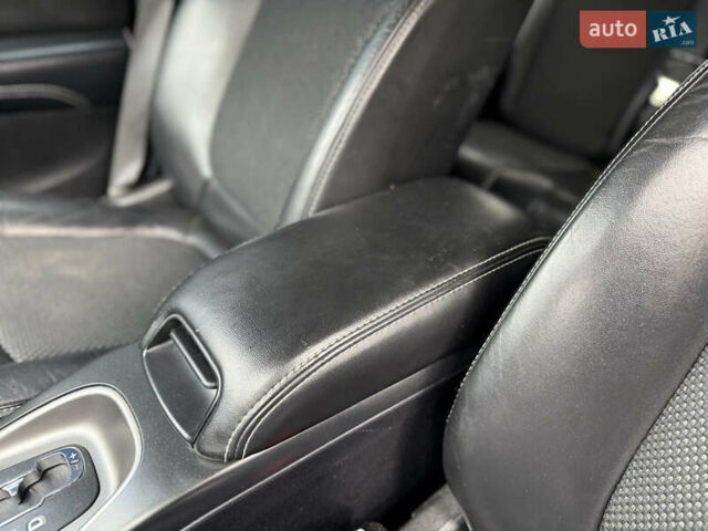 Червоний Додж Джорні, об'ємом двигуна 3.6 л та пробігом 156 тис. км за 13900 $, фото 24 на Automoto.ua