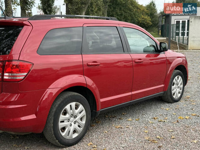 Красный Додж Джорни, объемом двигателя 2.36 л и пробегом 106 тыс. км за 11000 $, фото 17 на Automoto.ua