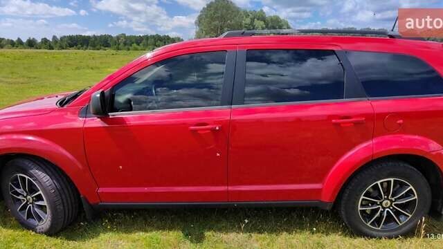 Червоний Додж Джорні, об'ємом двигуна 2.36 л та пробігом 150 тис. км за 9500 $, фото 4 на Automoto.ua