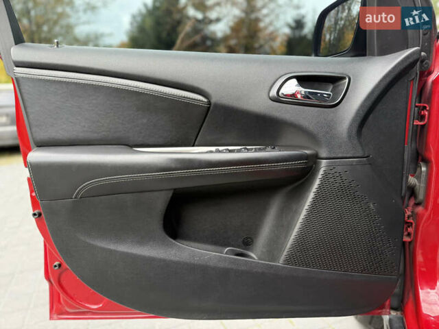 Червоний Додж Джорні, об'ємом двигуна 3.6 л та пробігом 156 тис. км за 13900 $, фото 20 на Automoto.ua