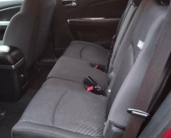 Червоний Додж Джорні, об'ємом двигуна 2.36 л та пробігом 138 тис. км за 11400 $, фото 15 на Automoto.ua