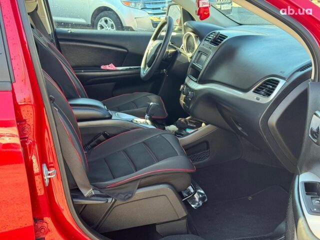 Красный Додж Джорни, объемом двигателя 2.4 л и пробегом 128 тыс. км за 10280 $, фото 26 на Automoto.ua