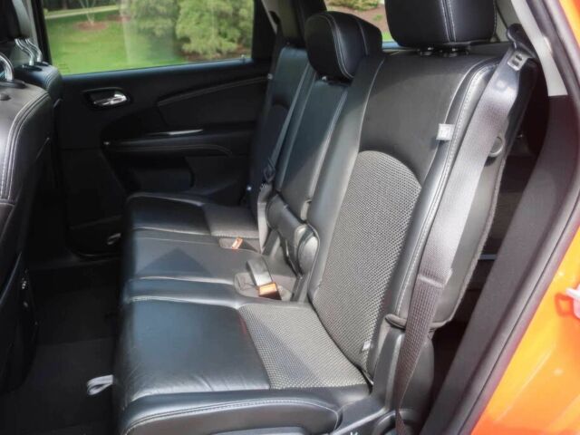 Червоний Додж Джорні, об'ємом двигуна 3.6 л та пробігом 44 тис. км за 8500 $, фото 13 на Automoto.ua