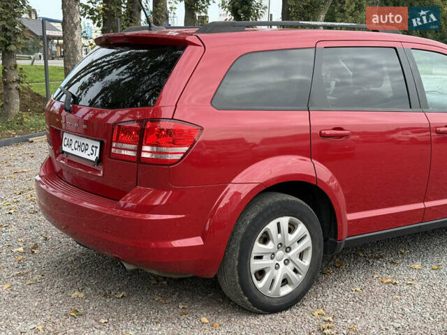 Красный Додж Джорни, объемом двигателя 2.36 л и пробегом 106 тыс. км за 11000 $, фото 16 на Automoto.ua