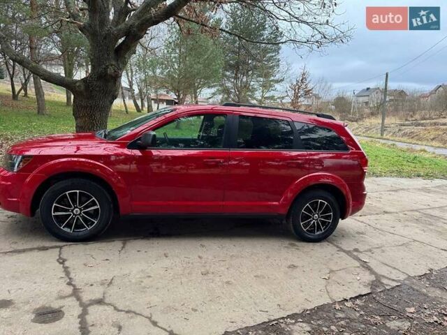 Красный Додж Джорни, объемом двигателя 2.36 л и пробегом 164 тыс. км за 10500 $, фото 8 на Automoto.ua