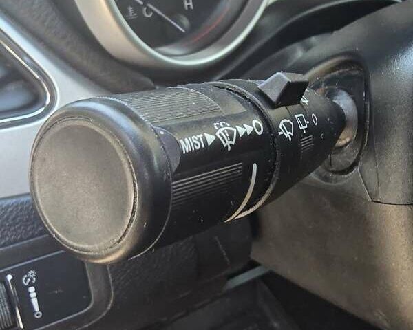 Красный Додж Джорни, объемом двигателя 2.36 л и пробегом 125 тыс. км за 13300 $, фото 49 на Automoto.ua