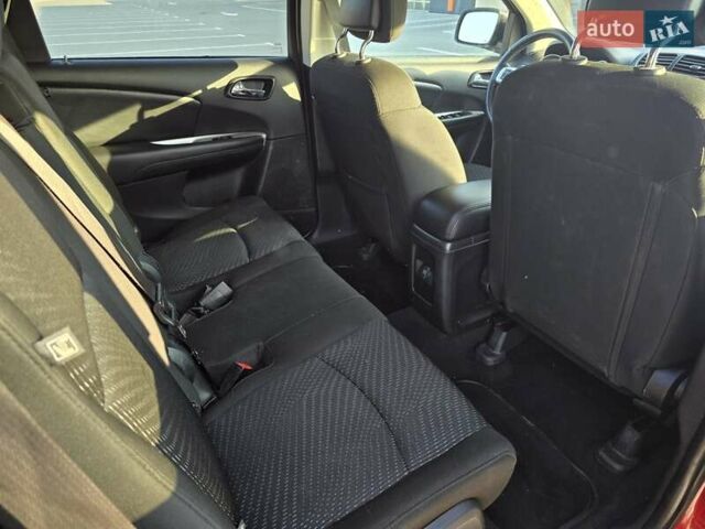 Красный Додж Джорни, объемом двигателя 3.61 л и пробегом 145 тыс. км за 11500 $, фото 10 на Automoto.ua