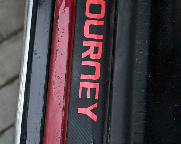 Красный Додж Джорни, объемом двигателя 3.6 л и пробегом 117 тыс. км за 19000 $, фото 22 на Automoto.ua