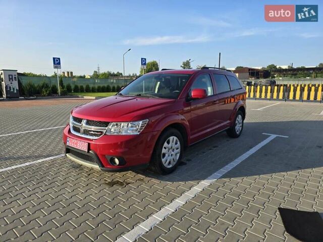 Красный Додж Джорни, объемом двигателя 3.61 л и пробегом 145 тыс. км за 11500 $, фото 1 на Automoto.ua