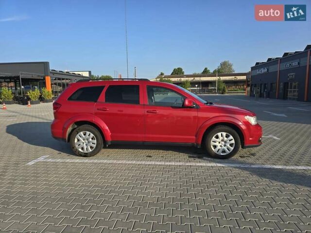 Красный Додж Джорни, объемом двигателя 3.61 л и пробегом 145 тыс. км за 11500 $, фото 4 на Automoto.ua